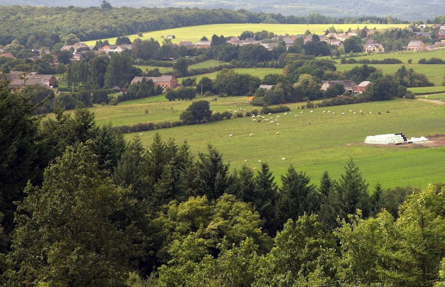 Modern Chalet With a View - Photo 33