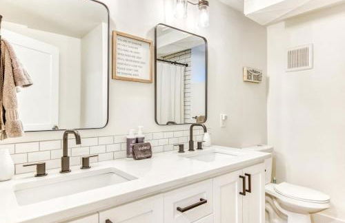 Vogel Vacation - Spacious Secluded, Hot Tub & Game Room - Foto 32