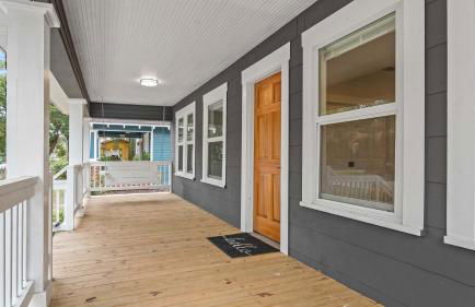 Mid-Century Modern Retreat by Coffee, Food + Shops - Foto 43