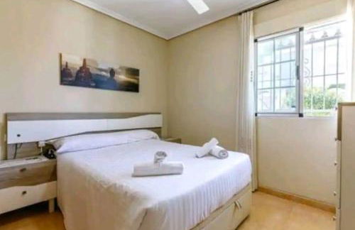 Bungalow adaptado, terraza muy grande y soleada. - Foto 33