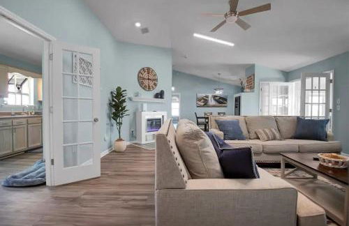 Surf City Serene Waterfront Vacation Home - Foto 8