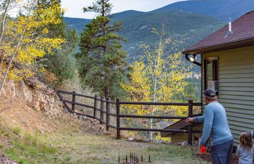 Sunset Mountain Views near Town on 3 Private Acres - Foto 15