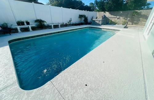 Pool, Hot tub, Close to Beaches, Shopping, More! - Foto 2