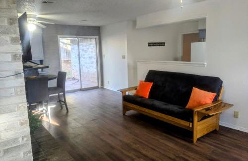 Game Day Getaway 1, Walk to OSU, Prime Location - Foto 14