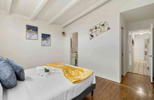 Mid Century Garden View Home Parking - Foto 44