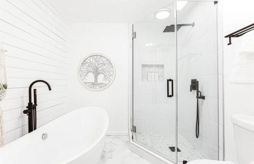 Scandi Chic-mins to KSU, Sleeps 5, wKing, pet friendly - Foto 35