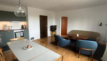 Helle Wohnung mit großem Balkon - Foto 4