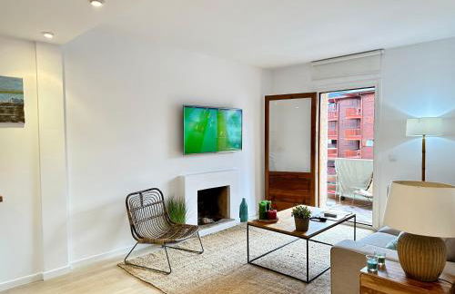 Apartamento Socotor, céntrico, vistas , garaje y Wifi - Foto 9