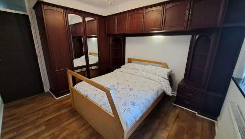 City Centre Semi-Detached-House - Foto 4