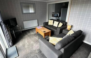 Self Catering Spacious 2 Bed Apartment with sea views - Foto 1