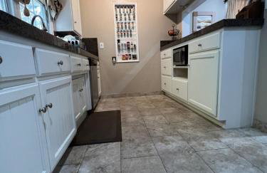 Lakewood beautiful 2 bedrooms with huge backyard - Photo 29