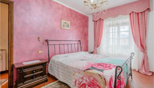 Awesome Home In Frazione Antognano - Foto 5