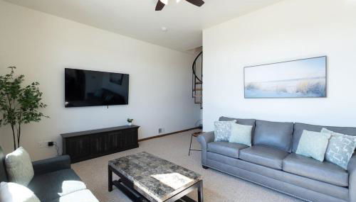 Villager Loft Pool Table & Dining Discounts - Foto 4