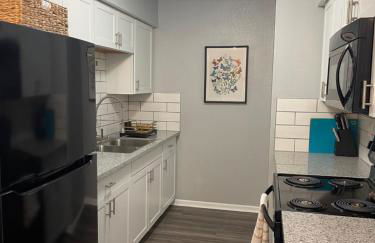 The Carolyn - 2 Bedroom Apt in Quilt Town, USA - Foto 2