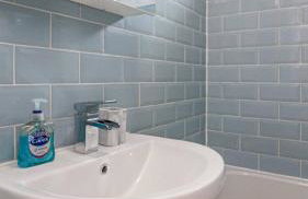 Modern And Cozy Apex Apartment - Foto 21