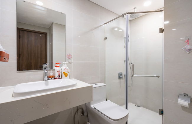 Eco Green Apartment- Minimalist Home - Photo 18