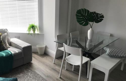 On The Avenue Apt 4 - Photo 27