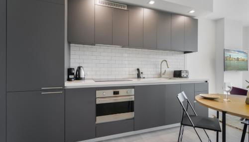 Stylish Stay in the Heart of Miami - Walk to Bayside & Bayfront Park - Foto 3