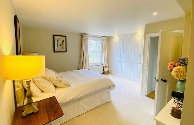 Stunning 6-bed Country House With Heated Pool - Foto 2