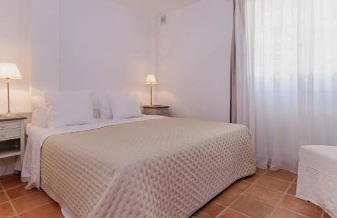 Charming Andalusian-Style Beach Villa - Foto 31