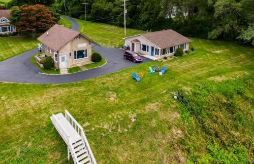 Cozy Lakefront Cottage - Foto 30