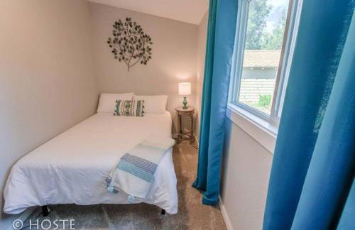 *H NEW!* Centrally Located 3BDRM Traveler`s Home Near Downtown Colorado Springs - Foto 43