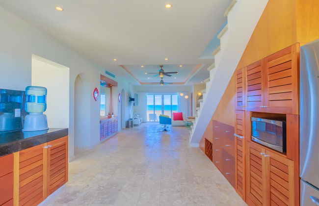 Isla 33 - 3 Bedroom PH #2404 - Photo 6