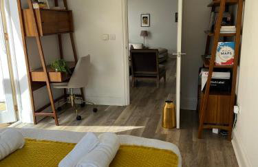 Field House - Stunning 3 Bedroom Home in Kingham! - Photo 13