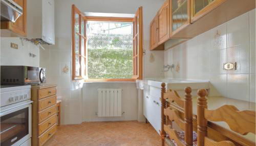 2 Bedroom Lovely Apartment In Cembrano - Foto 5