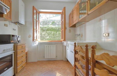 2 Bedroom Lovely Apartment In Cembrano - Foto 5