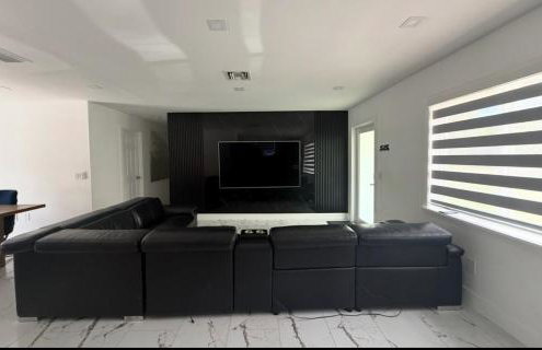 Bright, Modern Home Close to Great Beaches! - Foto 11