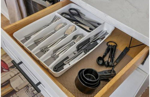 Cozy Historic Gem: 5 Mins to Downtown SA - Foto 16