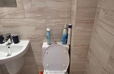 Entire Ground floor apartment Stratford Upon Avon - Photo 9