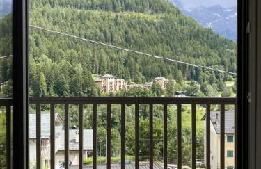 Angel's Home 3 - Photo 14