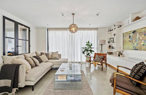 Glade House - Photo 16