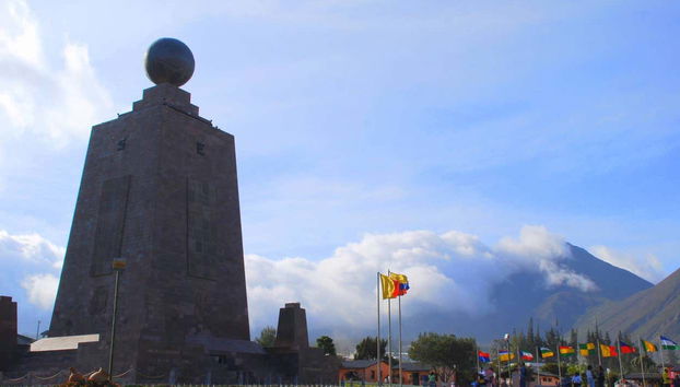Monumento a la Mitad del Mundo o Linea Ecuador