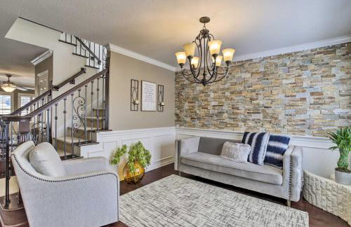 Luxe Home 30 Miles to Houston with Pool and Grill - Foto 5