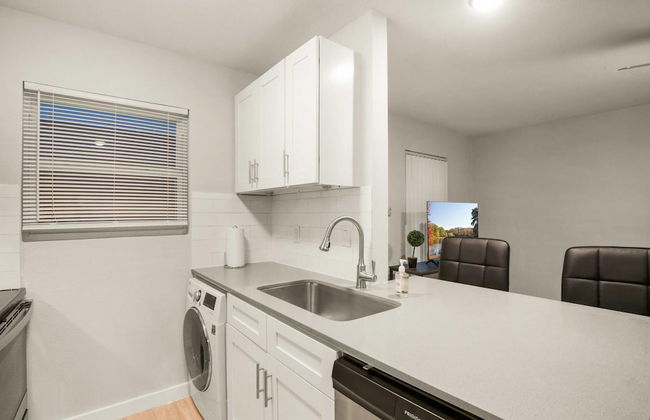 Modern 1BR Near UT Hyde Park Evonify - Foto 8