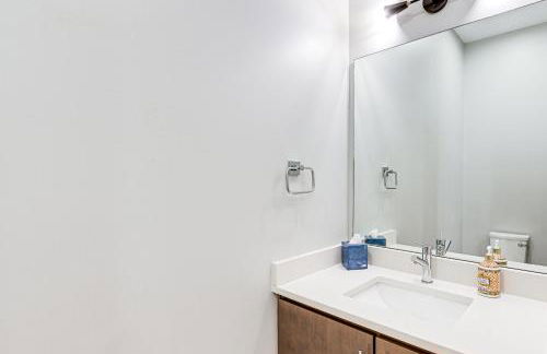 1 Mi to Downtown Nashville Townhome with Balcony! - Foto 12