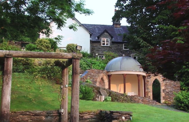 Bryn Melyn Farm Cottages- 5 Luxury Cottages In A Stunning Setting with Wood Fired Hot Tub - Photo 34