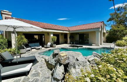 “Luxe Living”: Modern elegance, top-tier amenities, and stunning views, managed by Greenday! - Foto 3