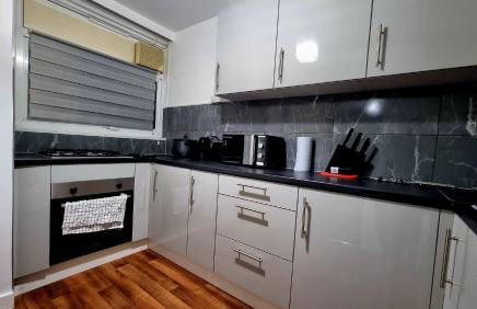 Cosy One Bedroom Flat With Private Parking - Foto 8