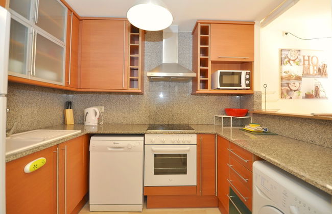 Apartment Garbi Boadella - Photo 7