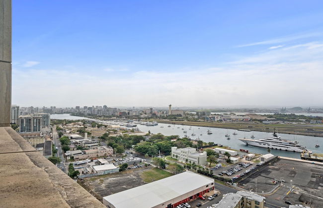 Otium Rentals Vacation Rental w Relaxing View - Photo 15