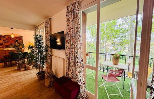 Bel Appartement Gare Centre Face aux Remparts 8 personnes Parking WIFI - Photo 24