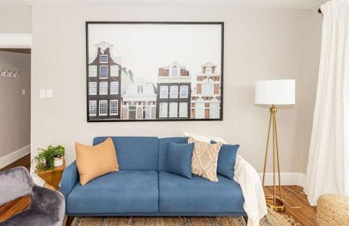 Cozy Riverfront Bungalow with Stunning Views - Foto 39