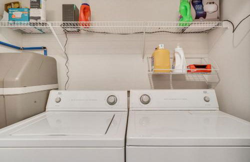 Lake of The Ozarks Condo with Pool in Camdenton - Foto 21