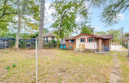 3 Mi to World Cup Play! ATL Home with Fenced Yard - Foto 3