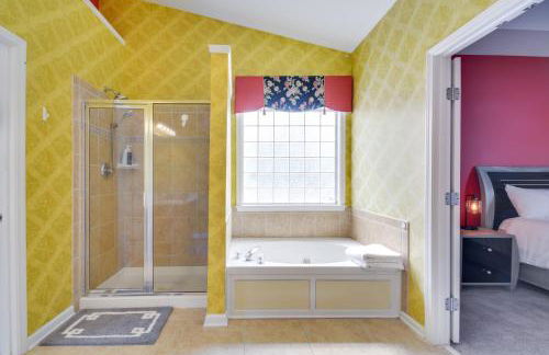 Fire Pit and Pool Access Quiet Holly Springs Home - Foto 16