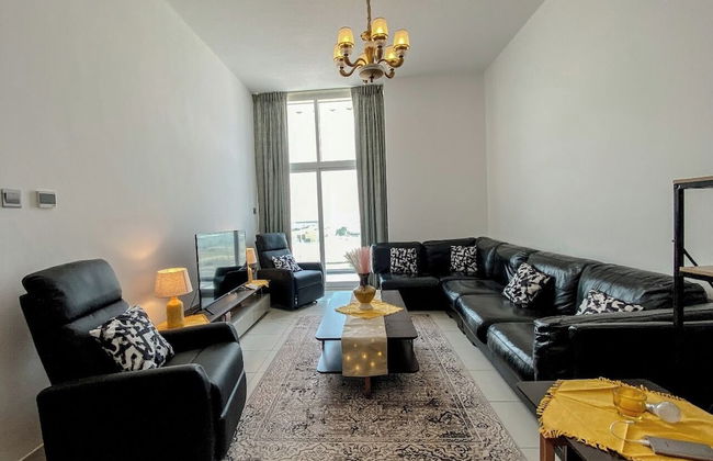 Remarkable 2-bed Apartment in Dubai - Photo 15